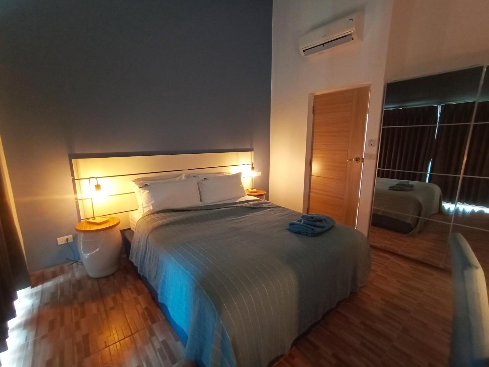La Jade Noi 2br Villa *